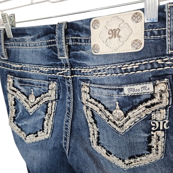 Miss Me Mid-Rise Wash Ankle Skinny Jeans - Picture 3 of 3